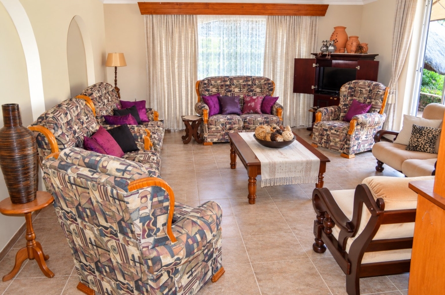 4 Bedroom Property for Sale in Wilkoppies North West